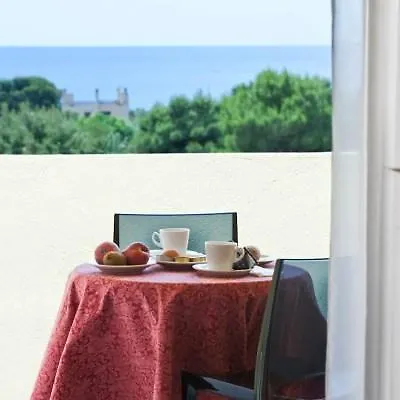 Qt Hotel Quartu SantʼElena 4*,  Olaszország