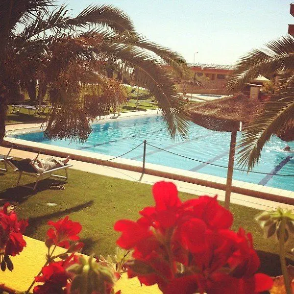 Qt Hotel Quartu SantʼElena Olaszország